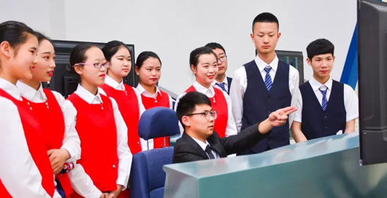 汽修學校