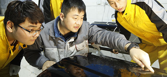 汽修專業_汽車凹陷修複